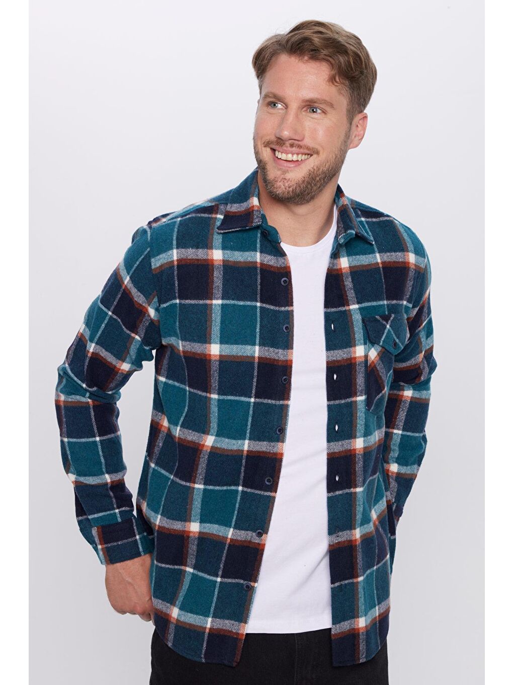 Karışık Erkek Regular Fit Klasik Kesim Oduncu Kapaklı Tek Cep Kışlık Gömlek