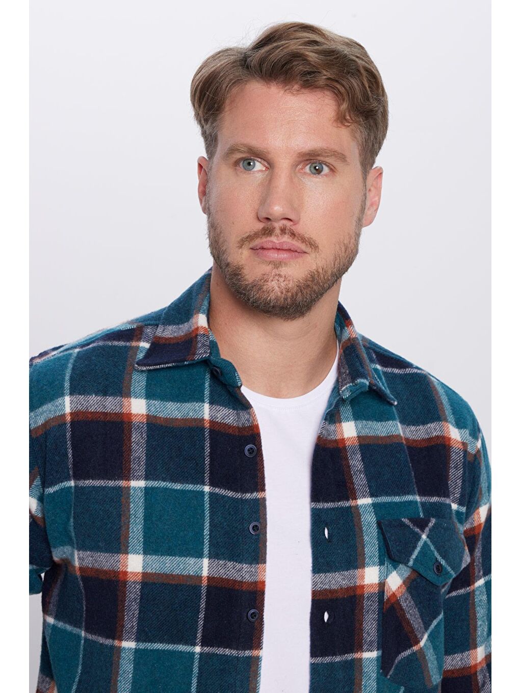 Karışık Erkek Regular Fit Klasik Kesim Oduncu Kapaklı Tek Cep Kışlık Gömlek-2