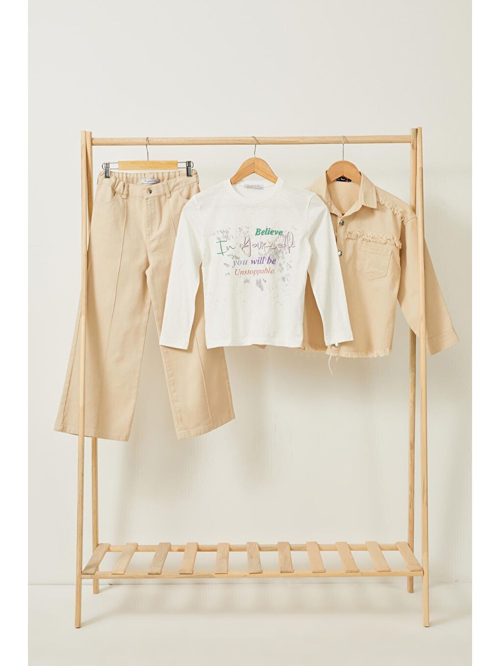 Bej 3 lü Ceket Püsküllü Pantolon Tshirt Gabardin Taş Takım