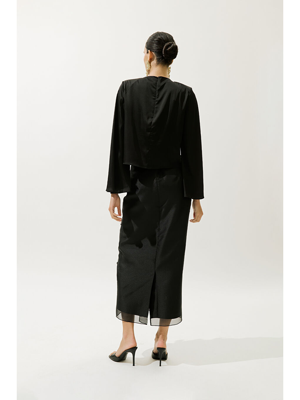 Saten Geniş Kol Bluz Siyah-6