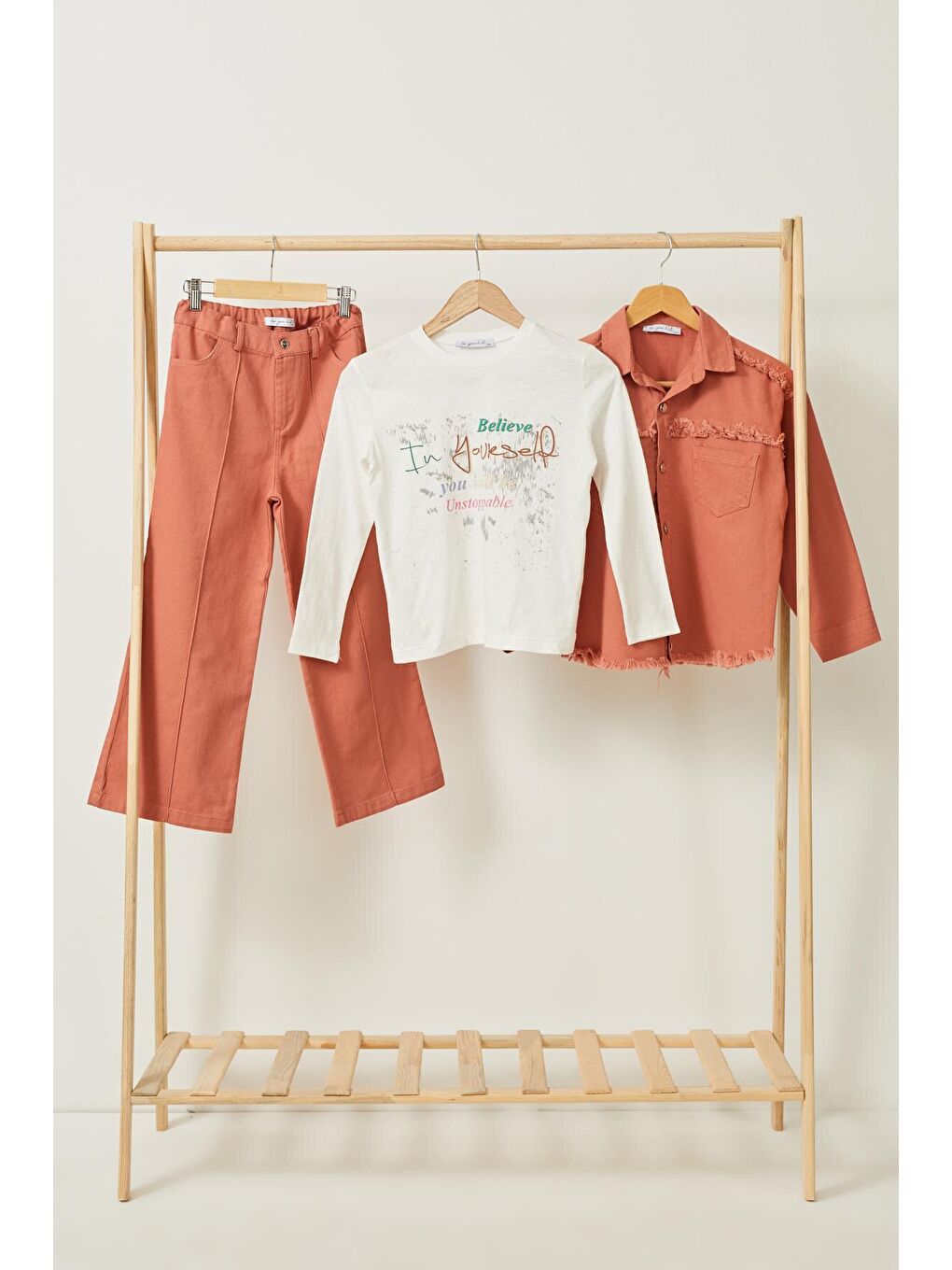 Kahverengi 3 lü Ceket Püsküllü Pantolon Tshirt Gabardin Kiremit Takım