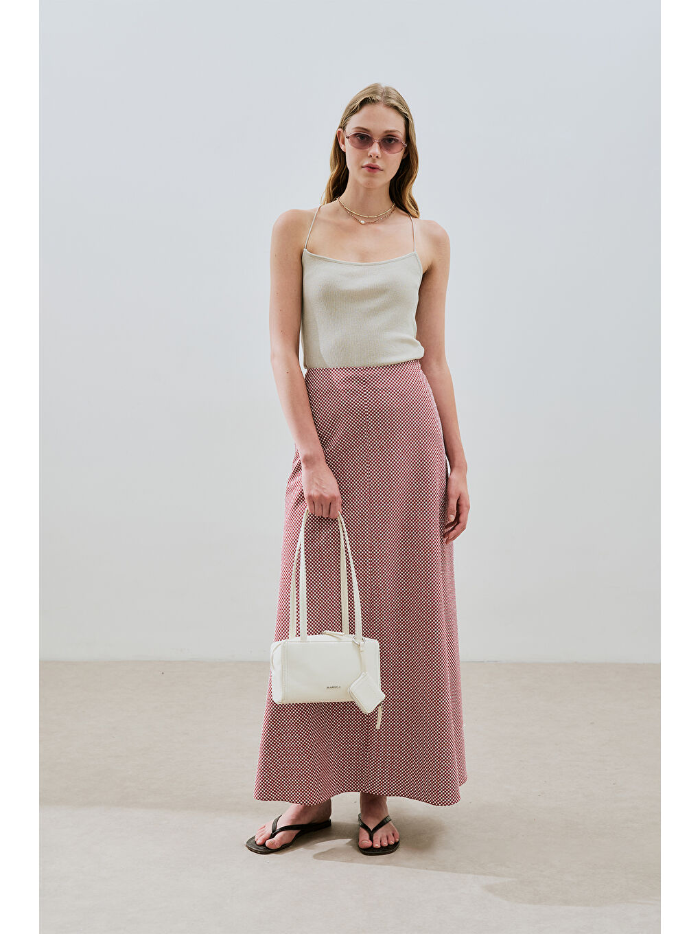 Pötikareli Etek Kırmızı-1