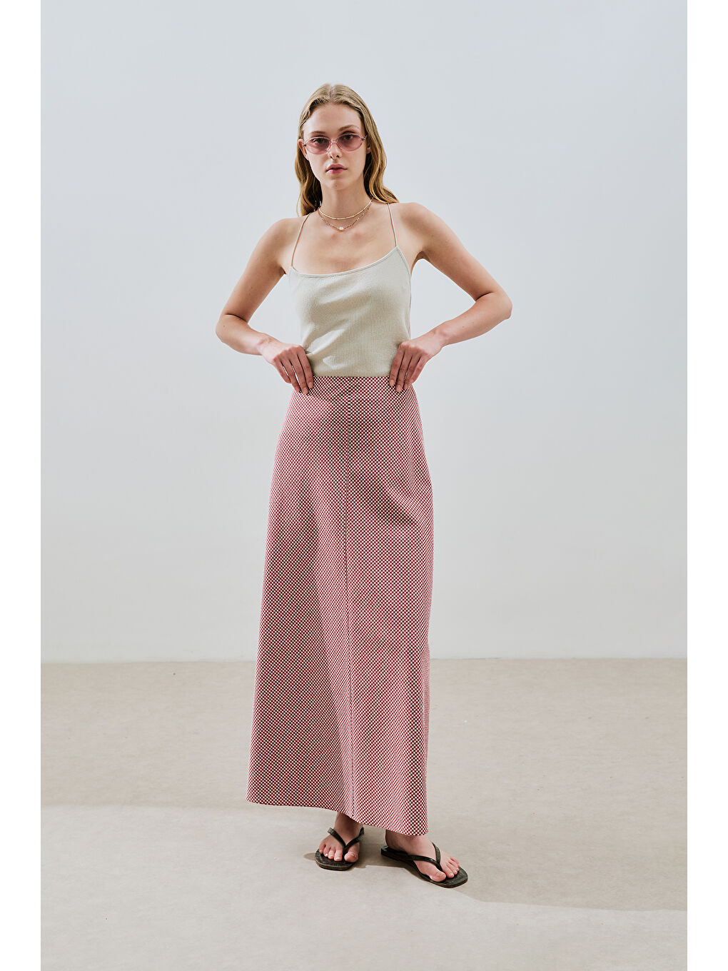 Pötikareli Etek Kırmızı-3