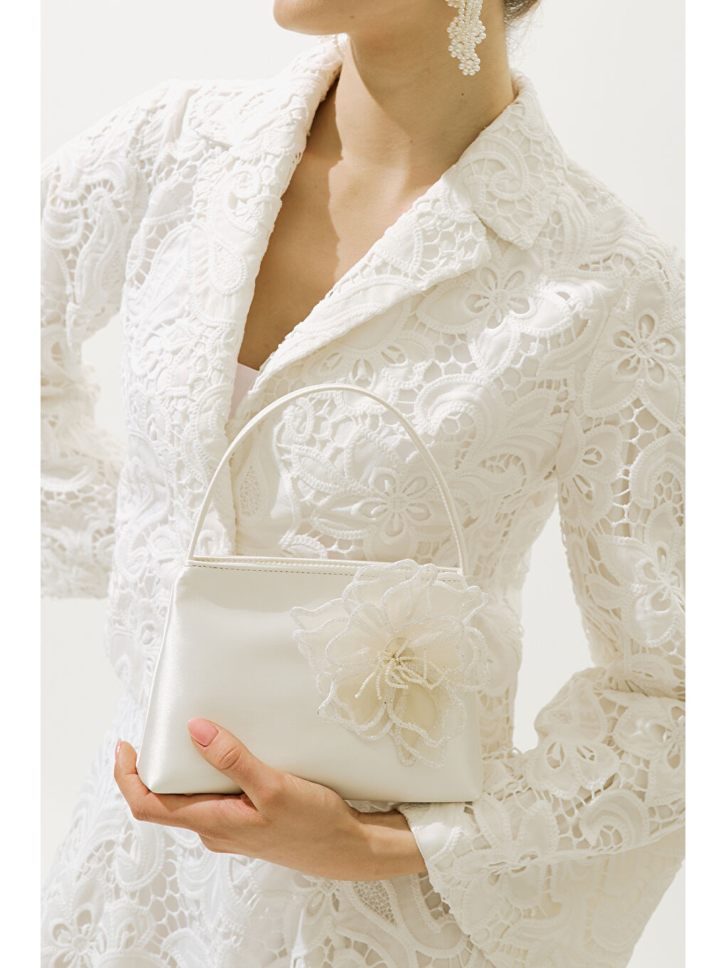 Çiçek Detaylı Mini Abiye Çanta Ekru-1