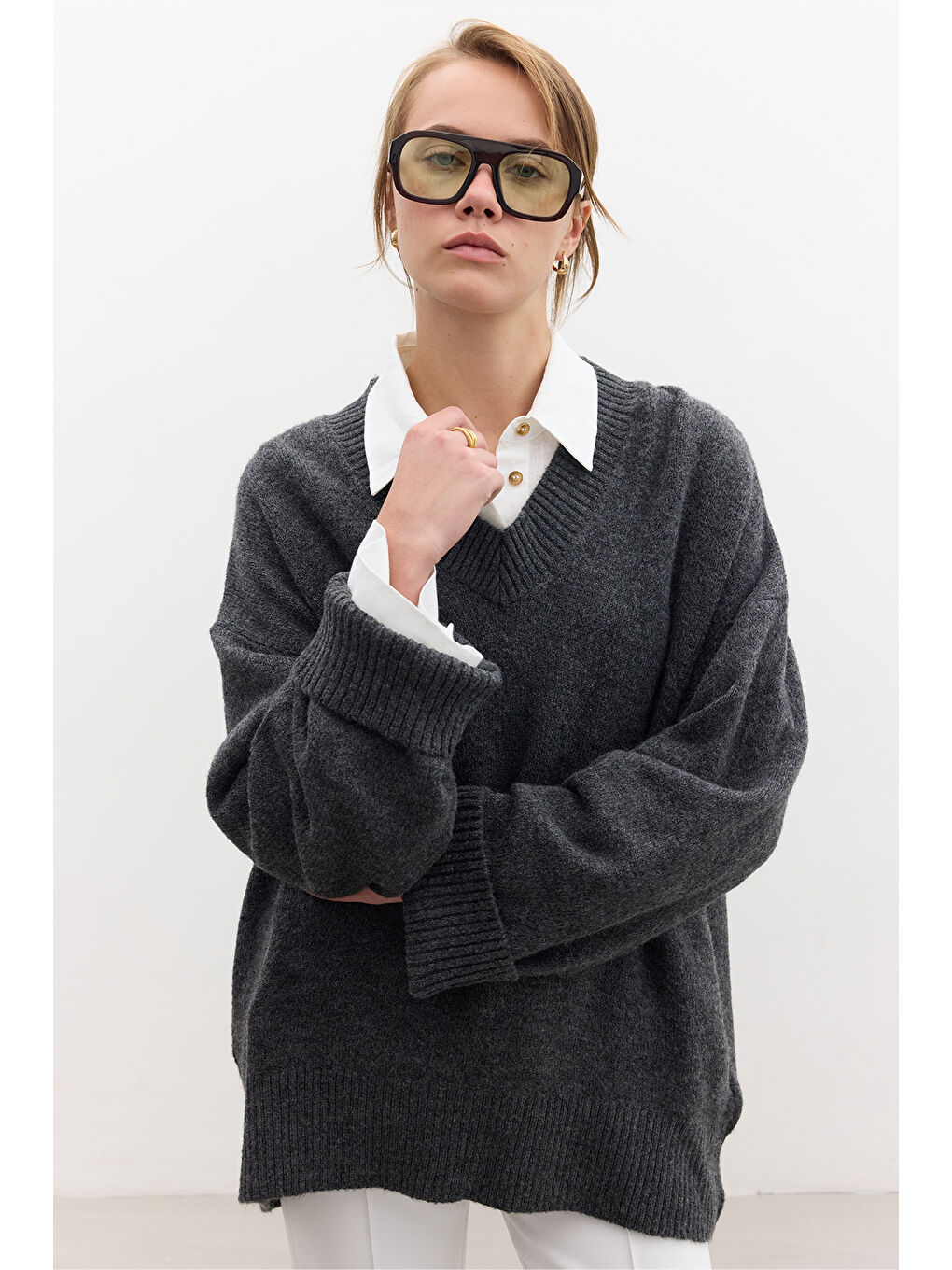 Düz Örgü V Yaka Triko Kazak Antrasit-3