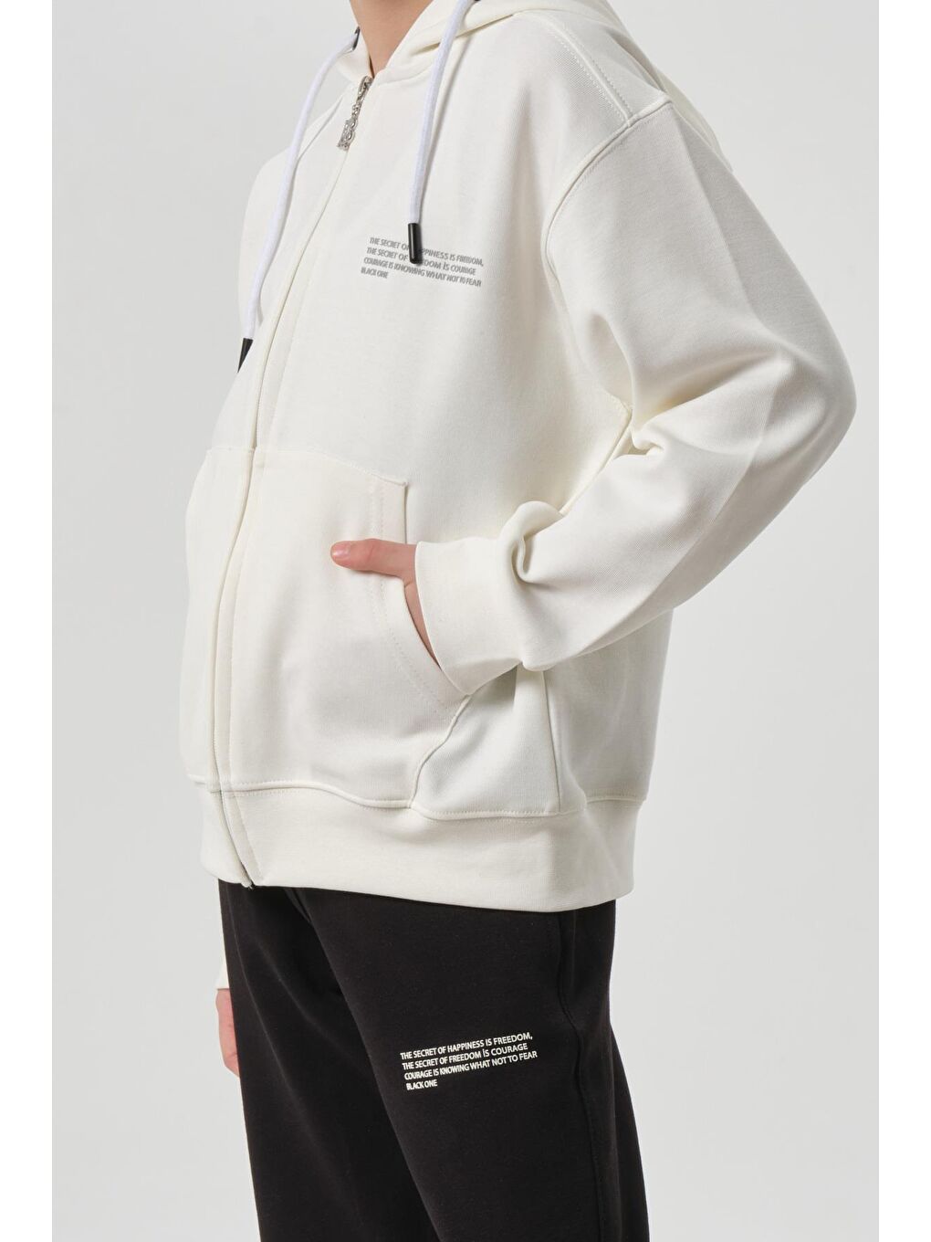 Ekru Mevsimlik Erkek Çocuk Eşofman Takımı-2