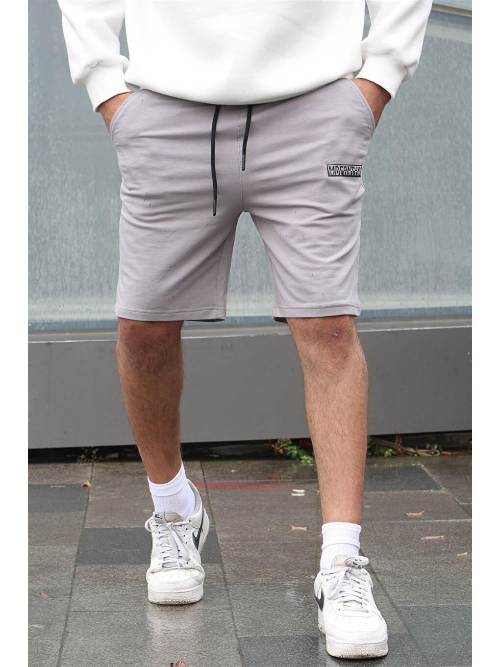 Boyalı Gri Baskılı Erkek Kapri Şort 5487