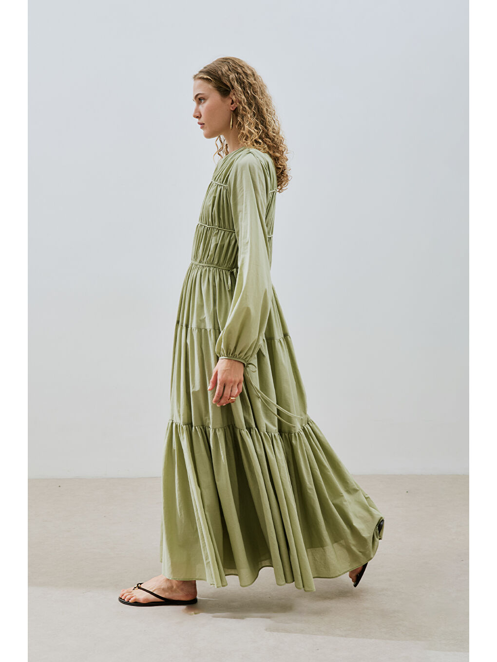 Yeşil Büzgülü Uzun Kol Elbise Çağla-2