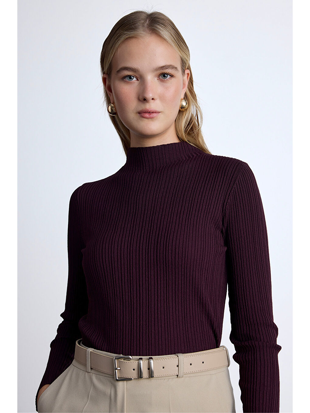 Kırmızı Yüksek Yaka Triko Bluz Vişne