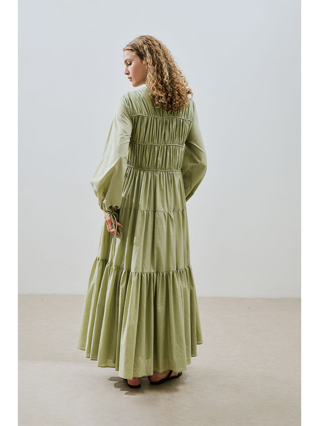 Yeşil Büzgülü Uzun Kol Elbise Çağla-7