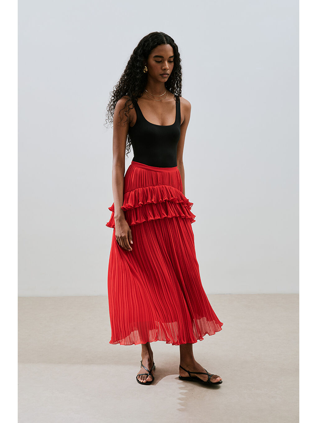 Mila Piliseli Katlı Etek Kırmızı-4