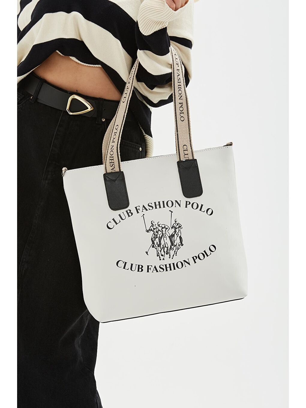 Uzun Askılı Baskı Detaylı Karina Kadın Çapraz Çanta Beyaz