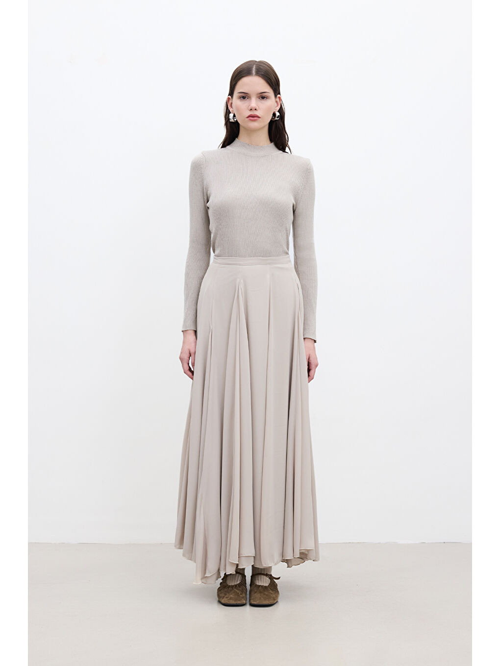 Volanlı Geniş Etek Bej-2