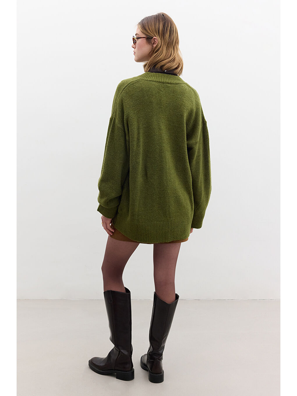 Düz Örgü V Yaka Triko Kazak Yeşil-5