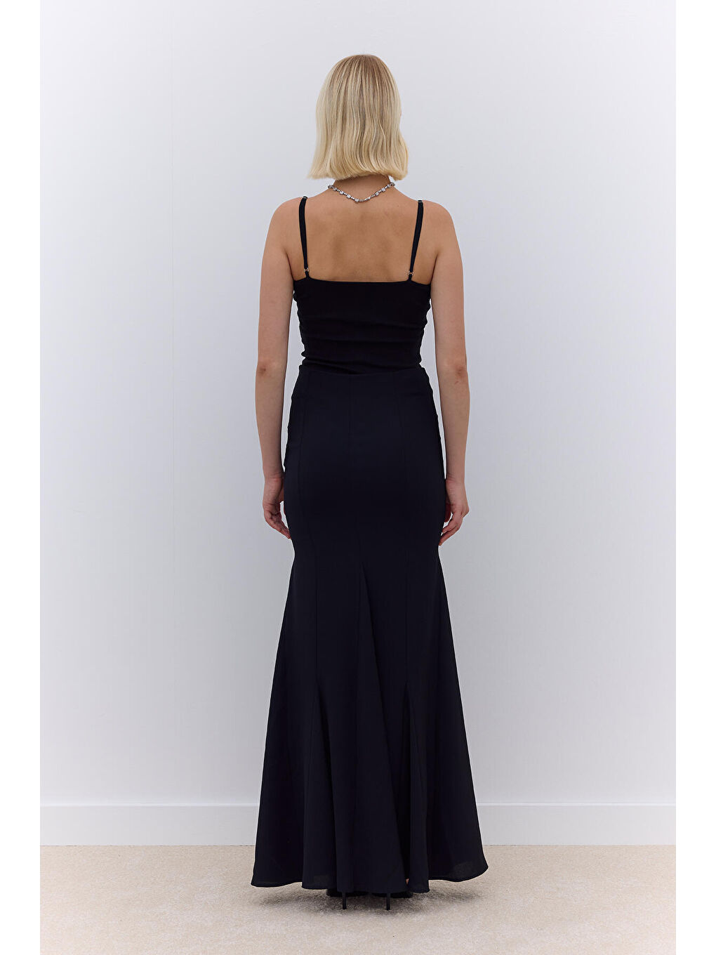 Volanlı Krep Abiye Etek Siyah-6