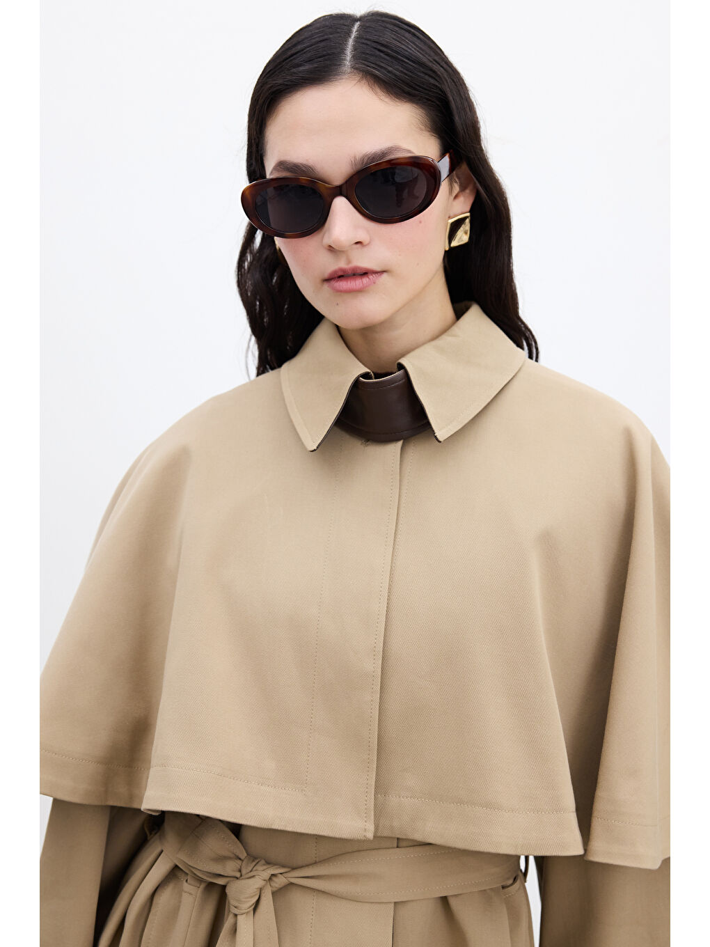 Kahverengi Pelerin Detaylı Trençkot Camel-3