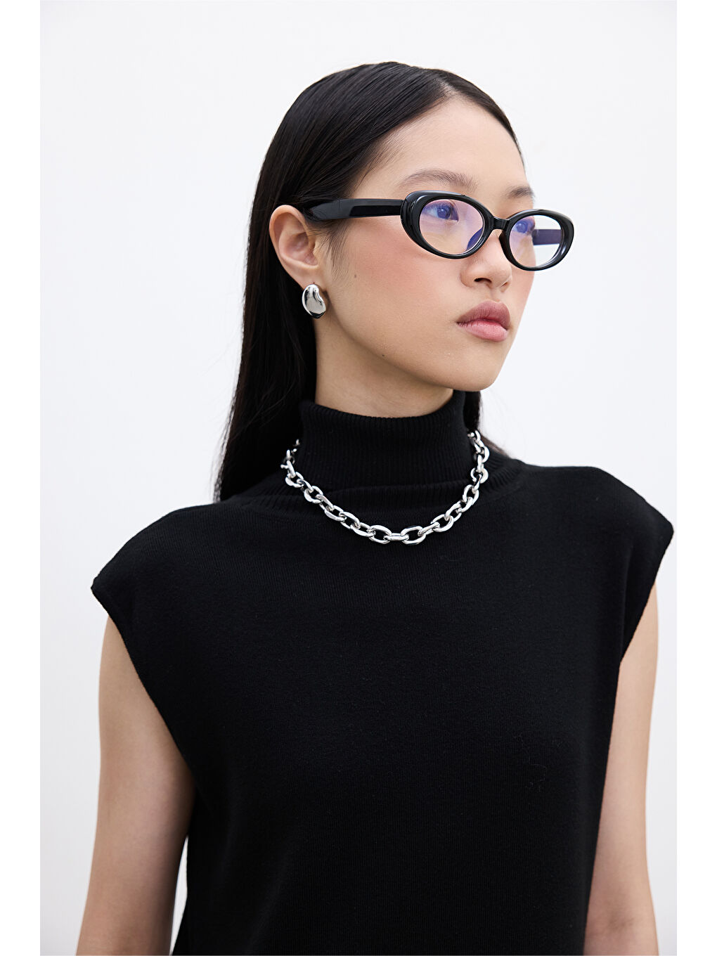 Kolsuz Yüksek Yaka Triko Elbise Siyah-4