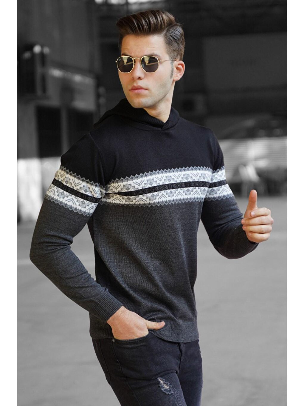 Siyah Kapüşonlu Erkek Kazak 5624-1