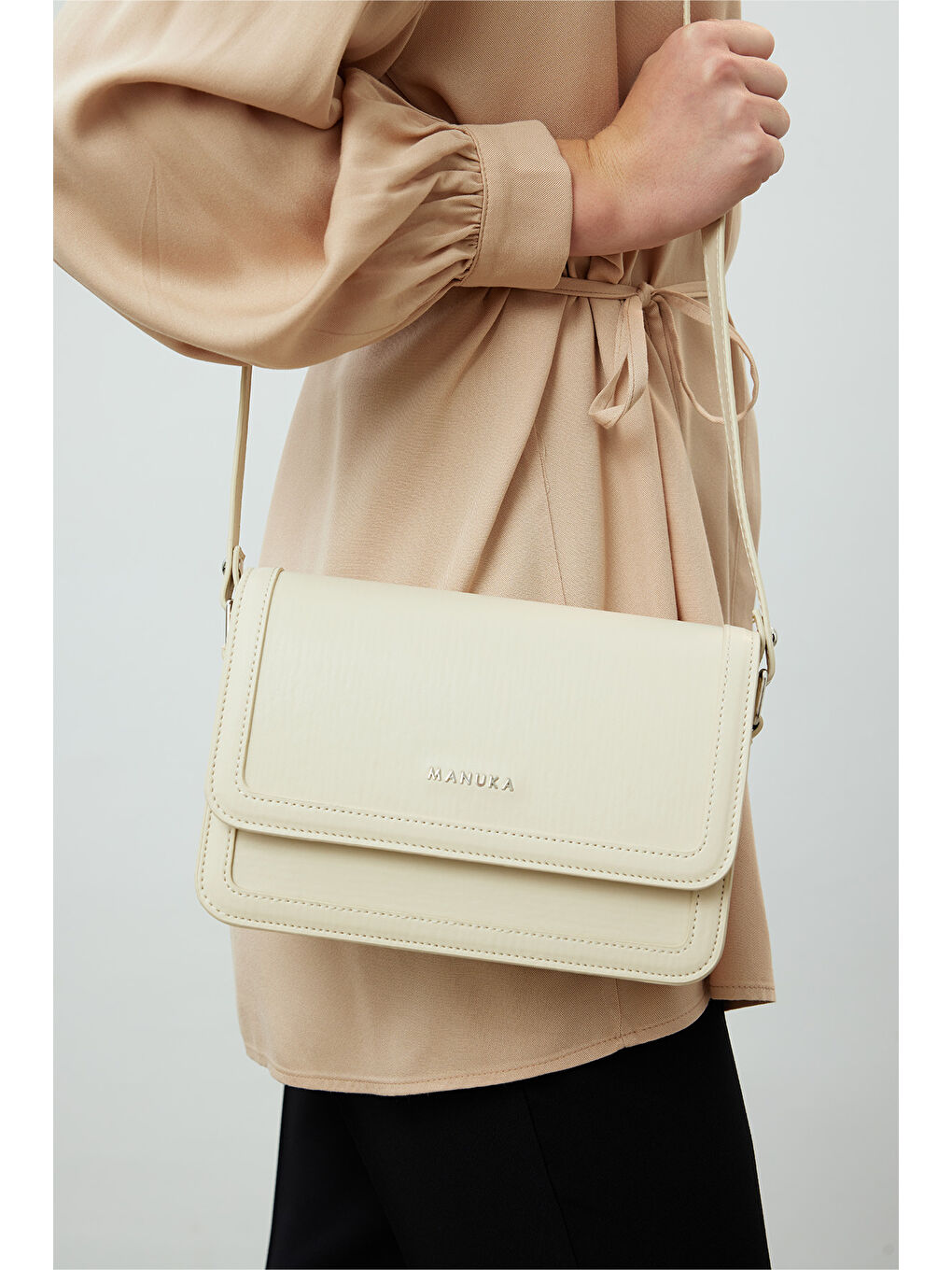 Kapaklı Omuz Çantası Bej-2