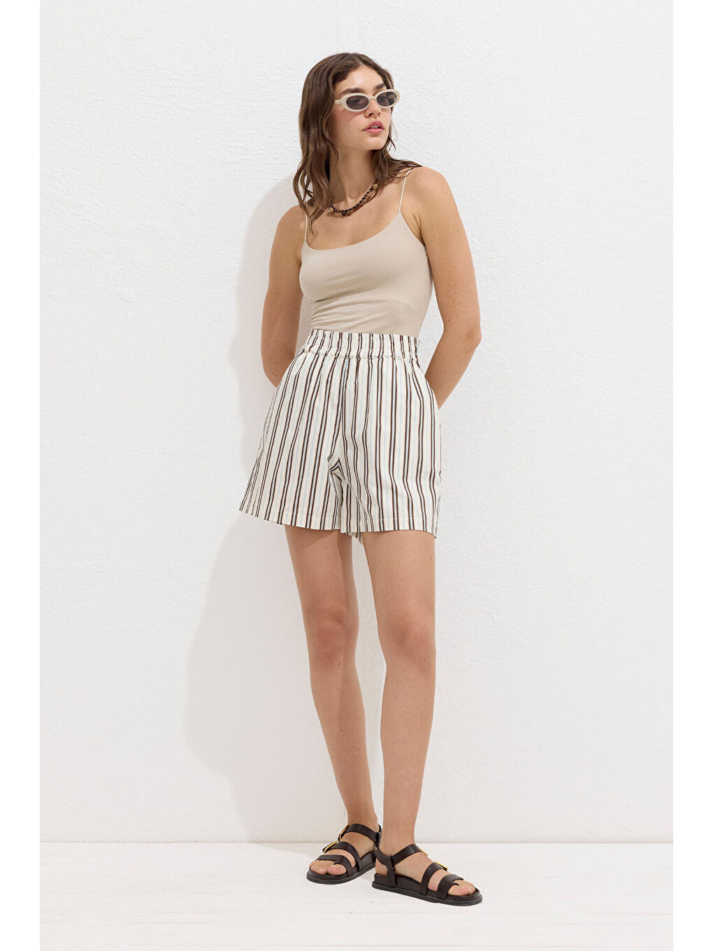 Çizgili Pamuklu Şort Bej Çizgi-6