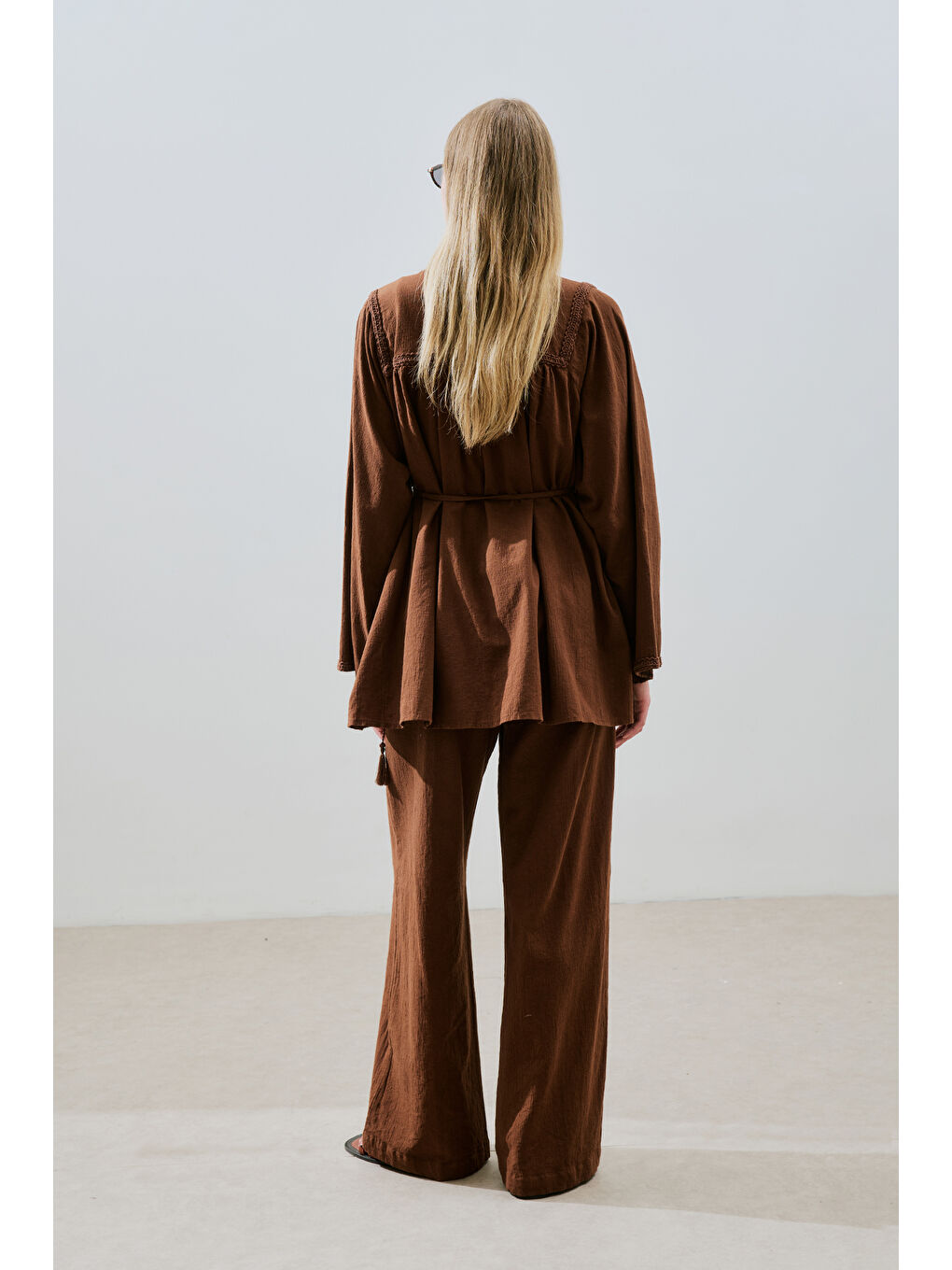 Dokulu İşlemeli Gömlek Kahverengi-6