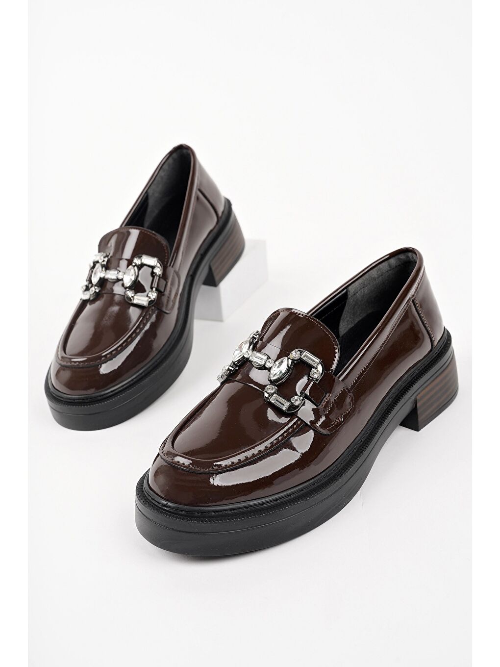 Bordo CARMENTA Kadın Loafer Kalın Taban Tokalı Günlük Casual Makosen Ayakkabı