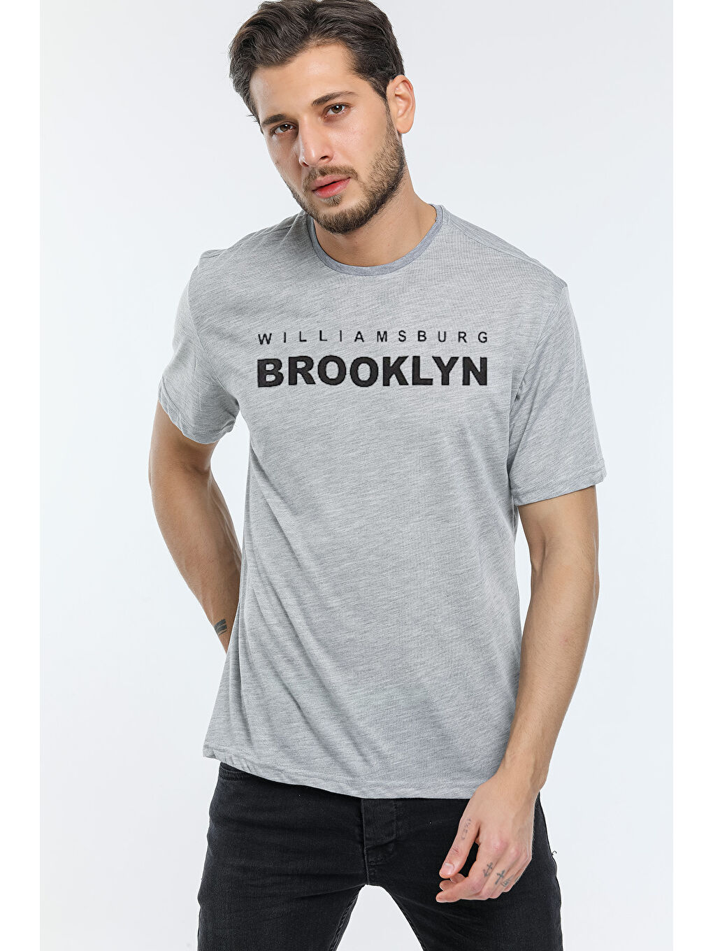 Gri Erkek Bisiklet Yaka Willams.Brooklyn Baskılı Büyük Beden Tişört SPR25TS31