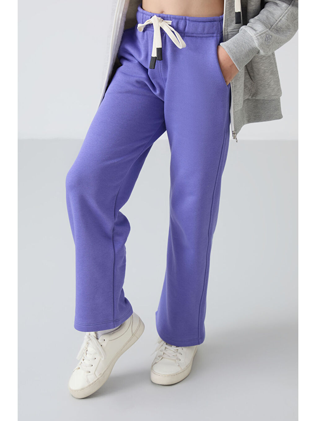 Mavi Eflatun Pamuklu İçi Tüylü Yumuşak Dokulu Standart Fit Nakışlı Kız Çocuk Eşofman Alt - 75146-2