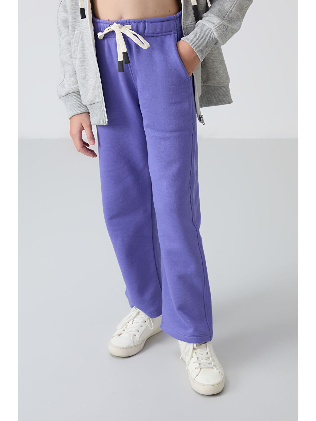 Mavi Eflatun Pamuklu İçi Tüylü Yumuşak Dokulu Standart Fit Nakışlı Kız Çocuk Eşofman Alt - 75146-6