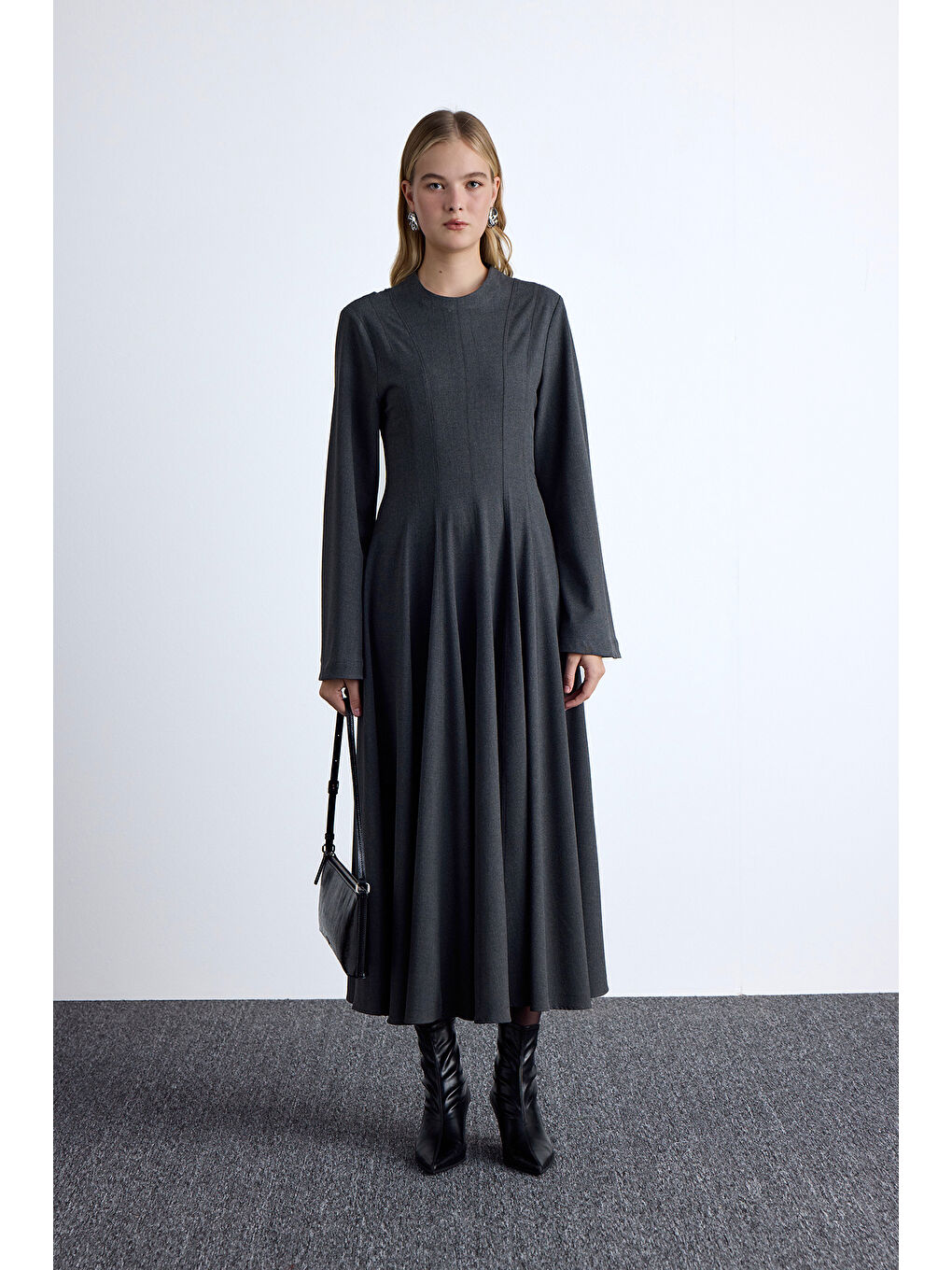 Volanlı Fit Uzun Elbise Antrasit-1