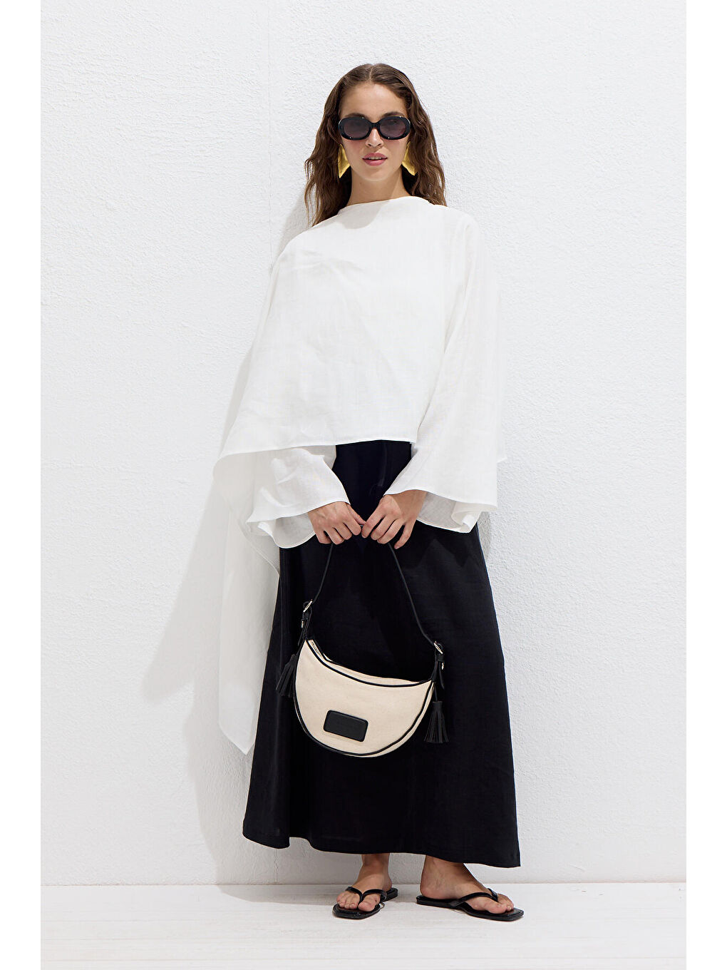 Asimetrik Keten Pelerin Bluz Ekru-1