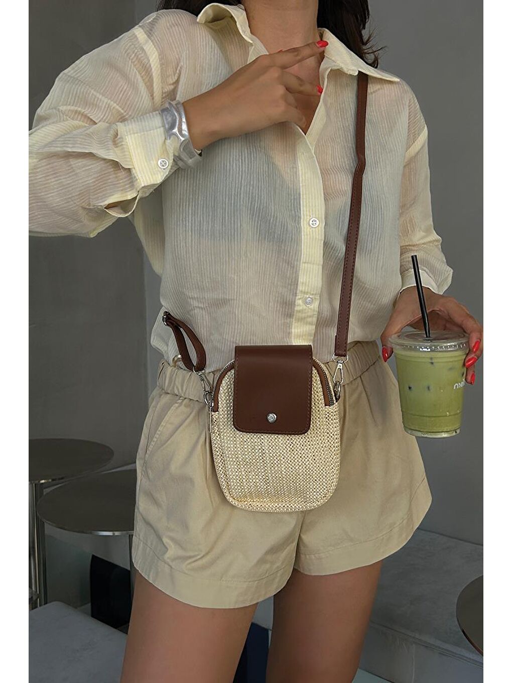 Kahverengi Vexa Hasır Görünümlü Çapraz Çanta Fındık Kabuğu-5