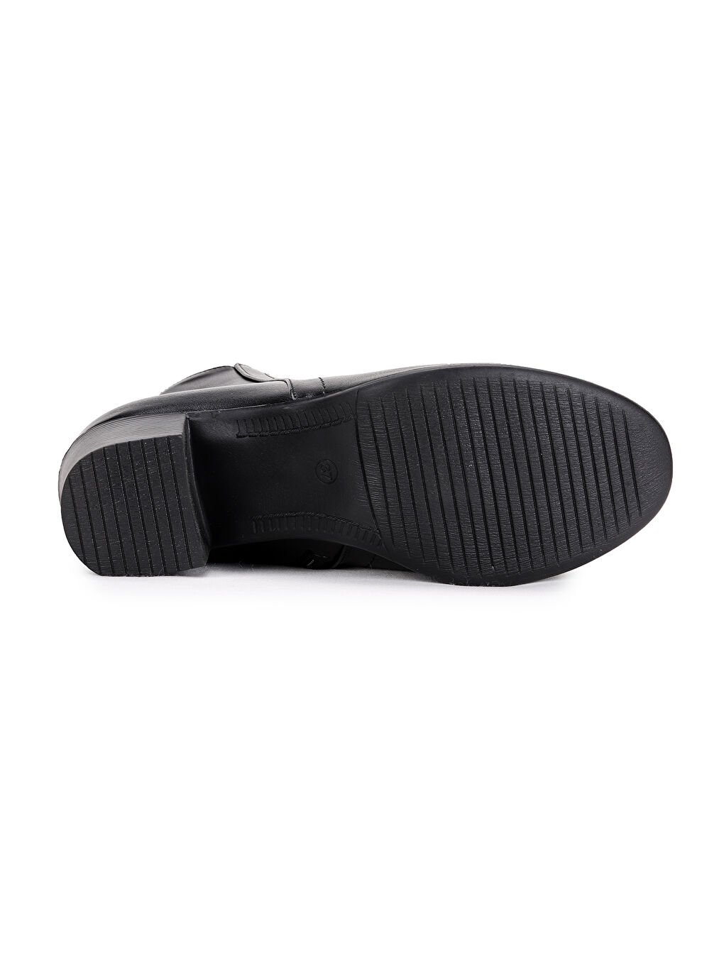 Siyah Cilt 6 Cm Topuklu Kadın Bot Ayakkabı 8422-831-5