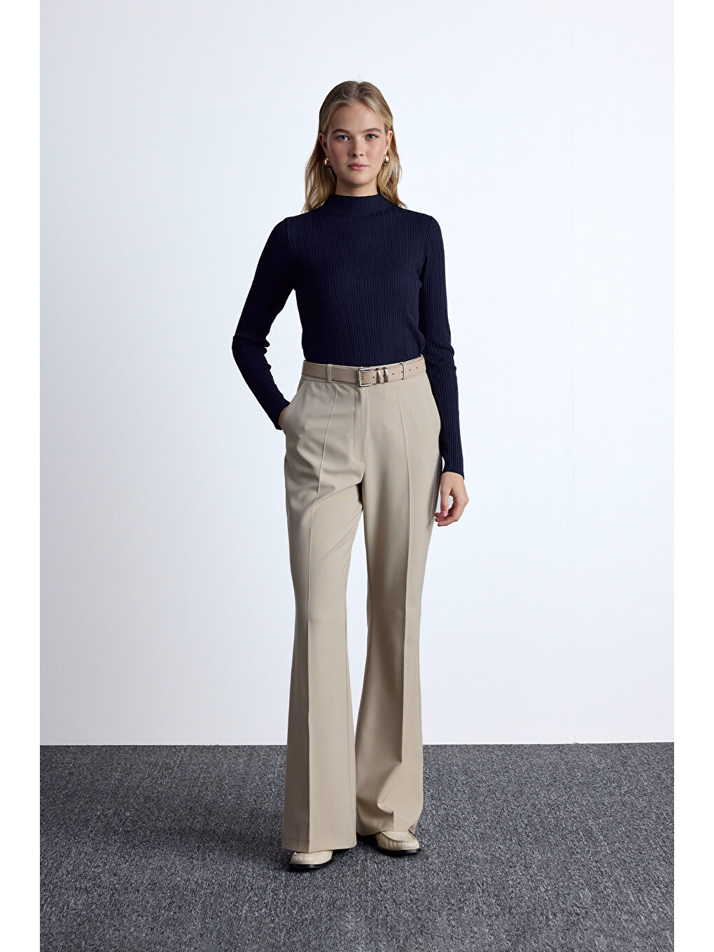 Yüksek Yaka Triko Bluz Lacivert-2