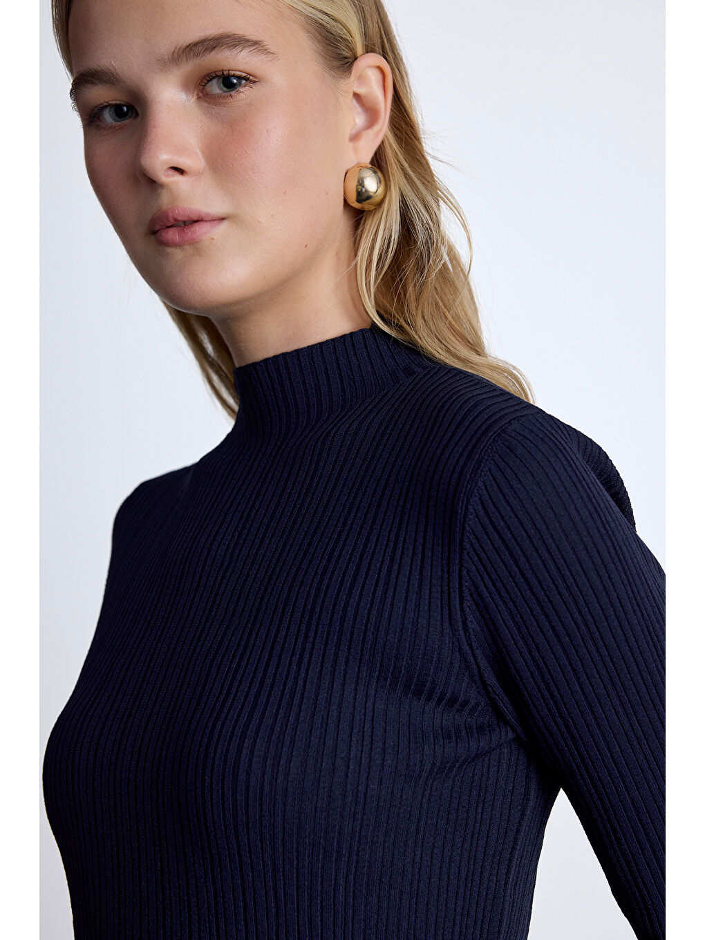 Yüksek Yaka Triko Bluz Lacivert-3