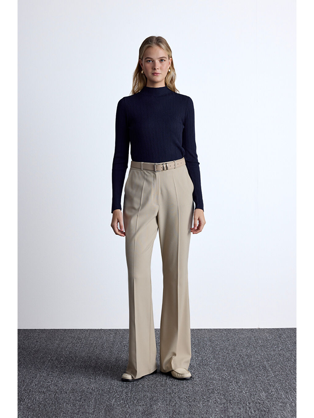 Yüksek Yaka Triko Bluz Lacivert-4