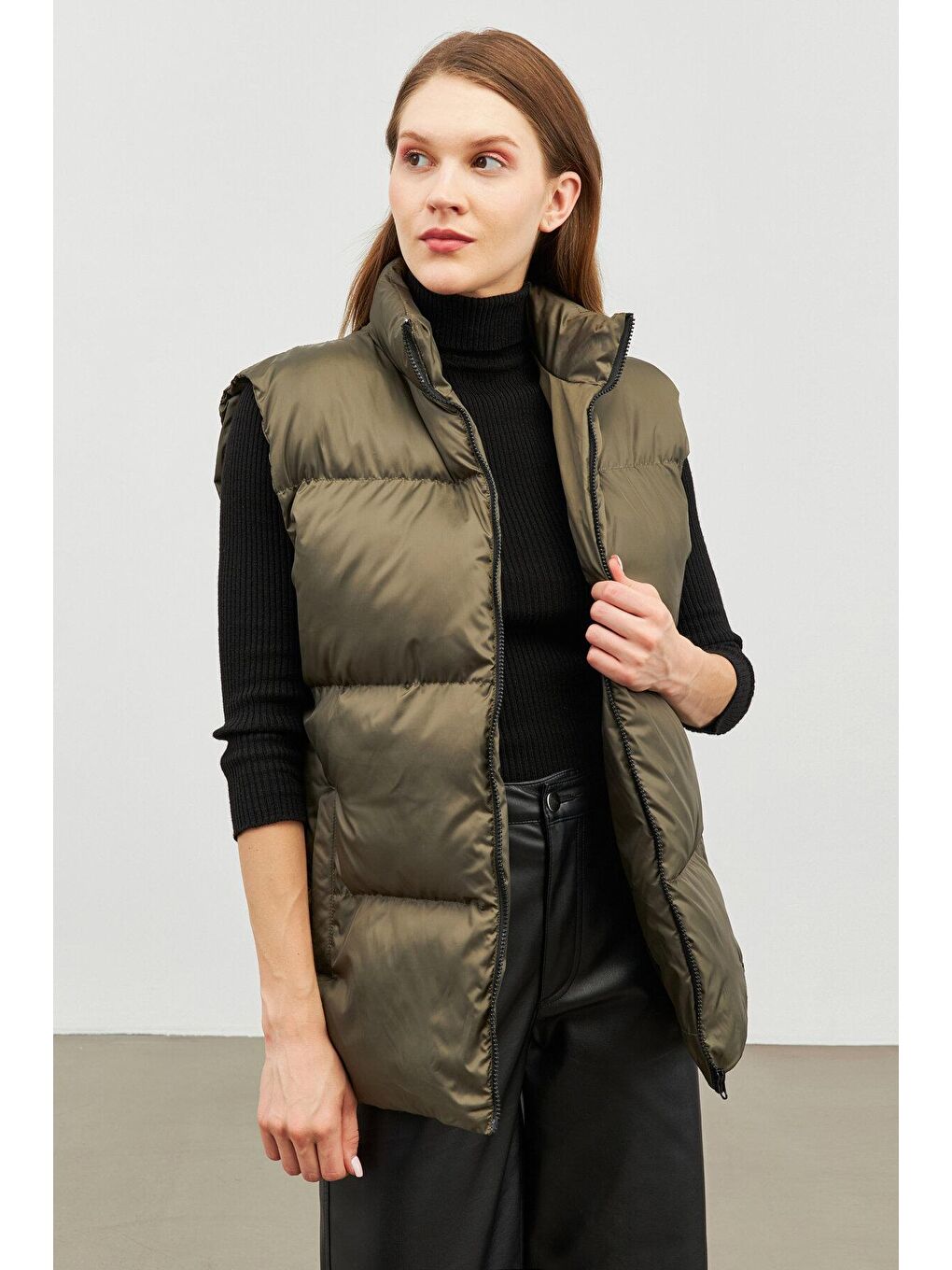 Haki Kadın  Astarlı  Su Ve Rüzgara Dayanıklı Regular Fit  Şişme Yelek BDY-2000-1