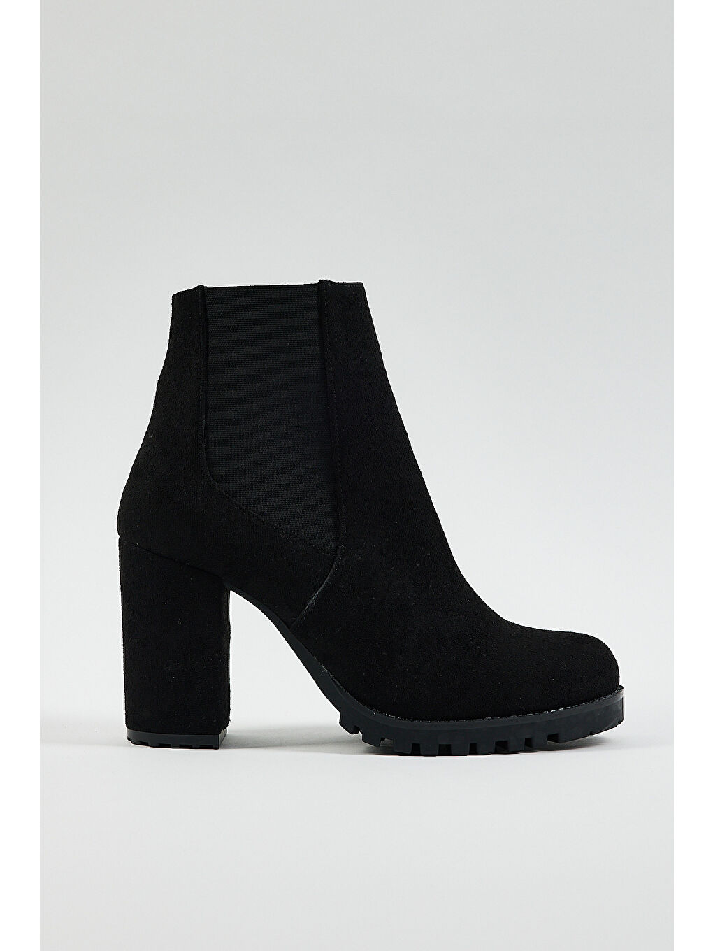 Kadın Siyah Süet Rahat Kalıp Lastikli Kalın Topuklu Bot-1