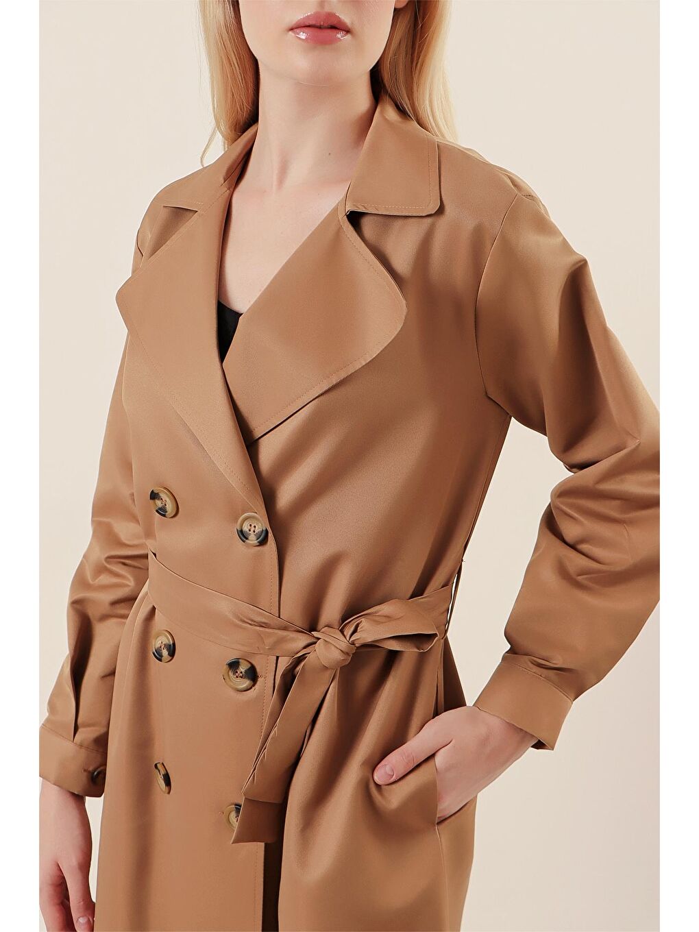 Sarı Kadın Camel Kruvaze Yaka Beli Bağlamalı Düğmeli Trençkot-2