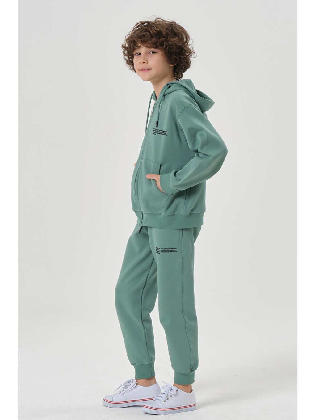 Yeşil Mevsimlik Erkek Çocuk Eşofman Takımı-4