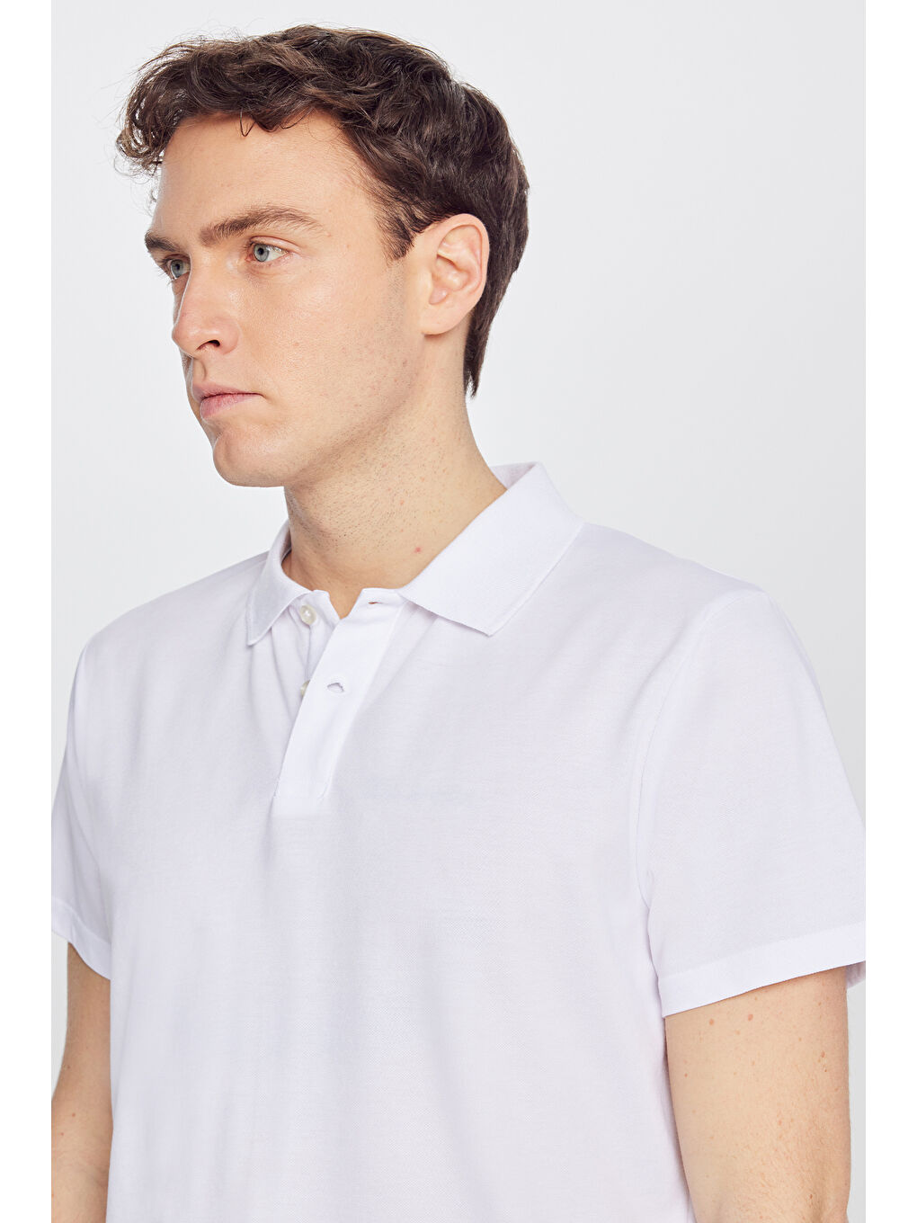 Erkek Beyaz Pamuklu Slim Fit Dar Kesim Polo Yaka Tişört-3