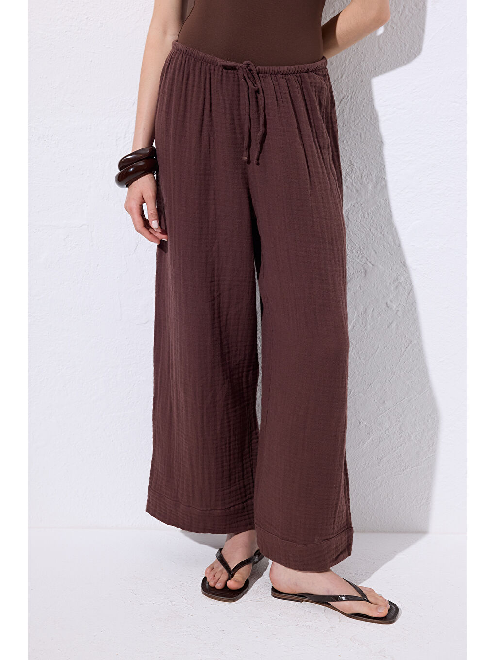 Kahverengi Müslin Bağlamalı Pantolon Acı Kahve-3
