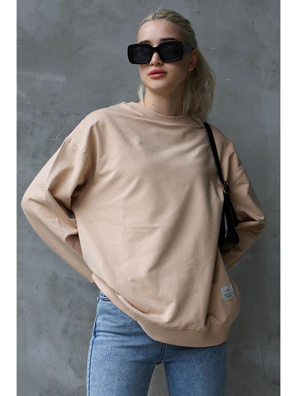 Madmext Bej Basic Oversize Kadın Sweatshirt MG1686