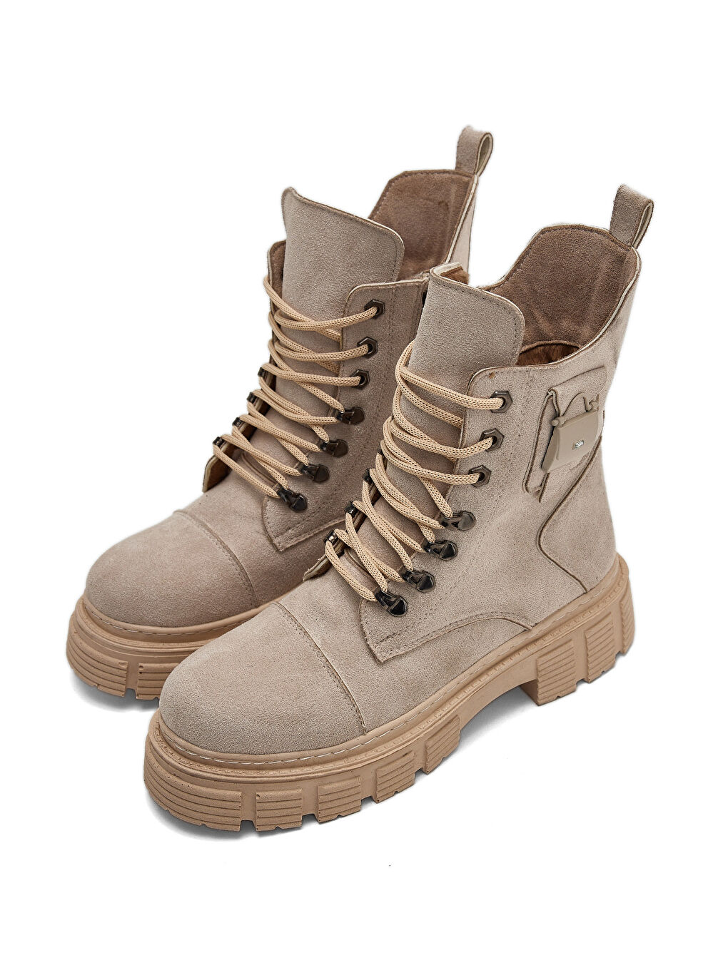 Bej Kadın Ten Süet Rahat Kalıp Yüksek Taban Tokalı Bağcıklı ve Fermuarlı Bot