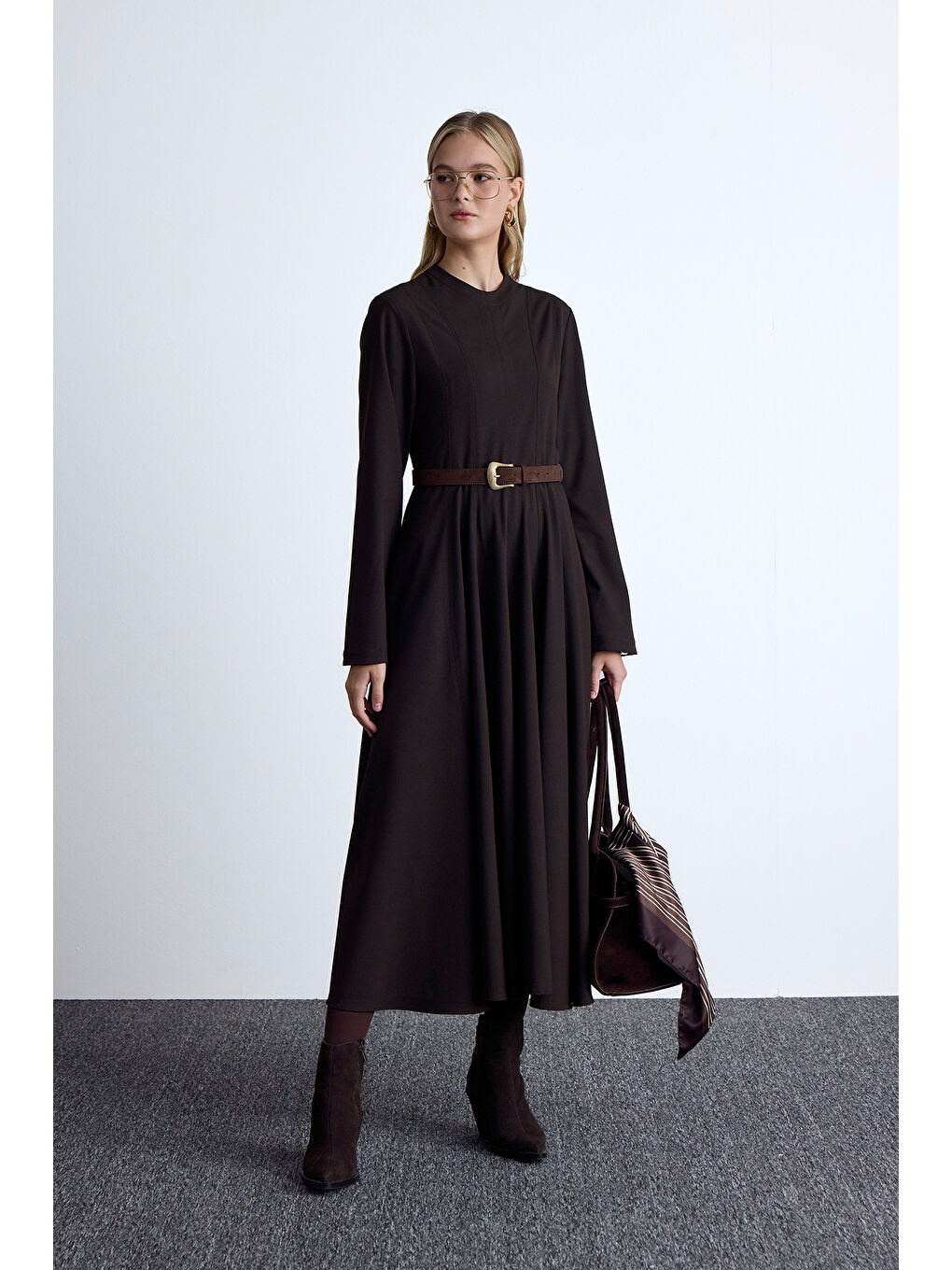 Kahverengi Volanlı Fit Uzun Elbise Acı Kahve-2