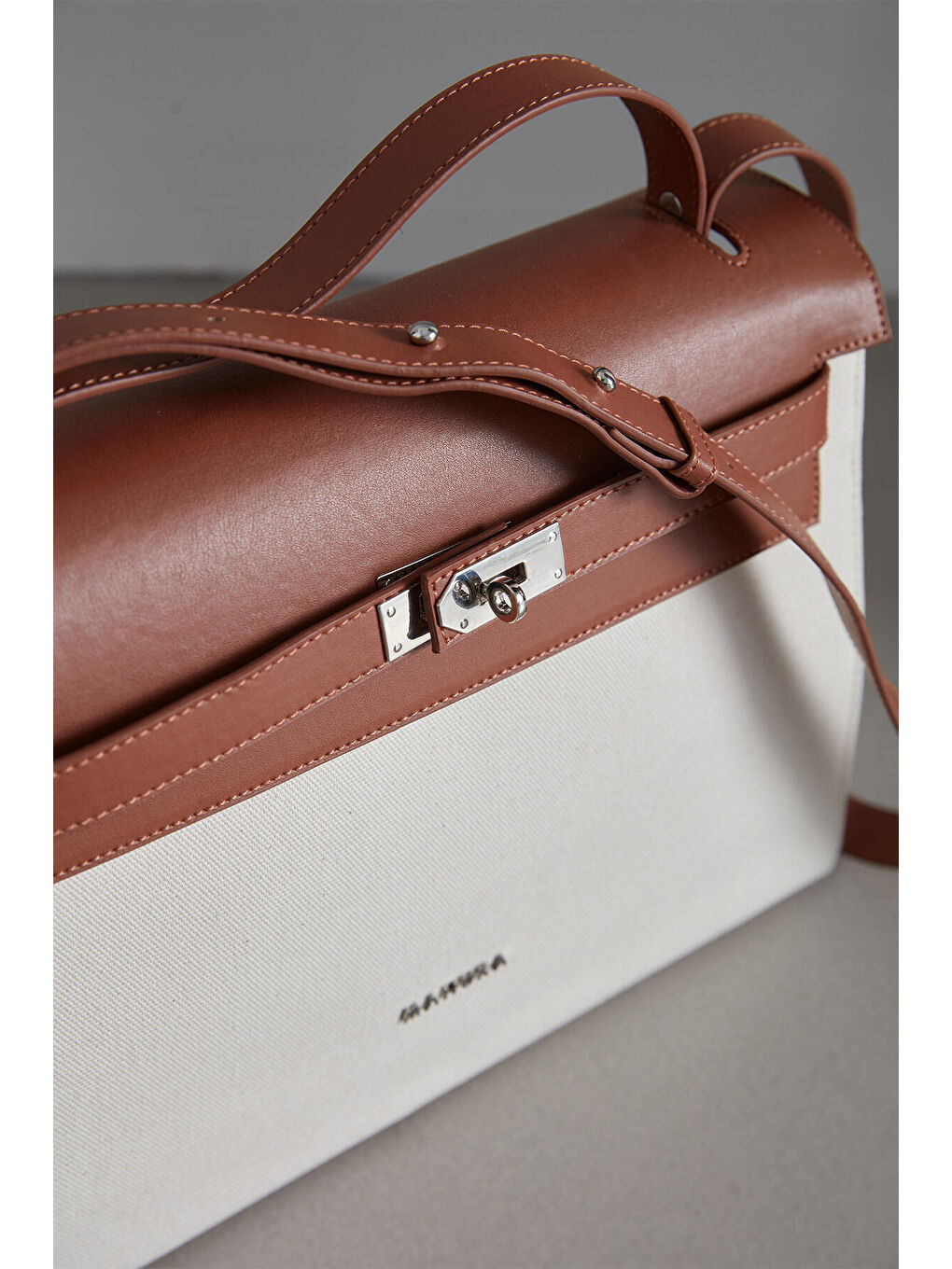 Bej Deri Detaylı Kanvas Çanta Natural-1