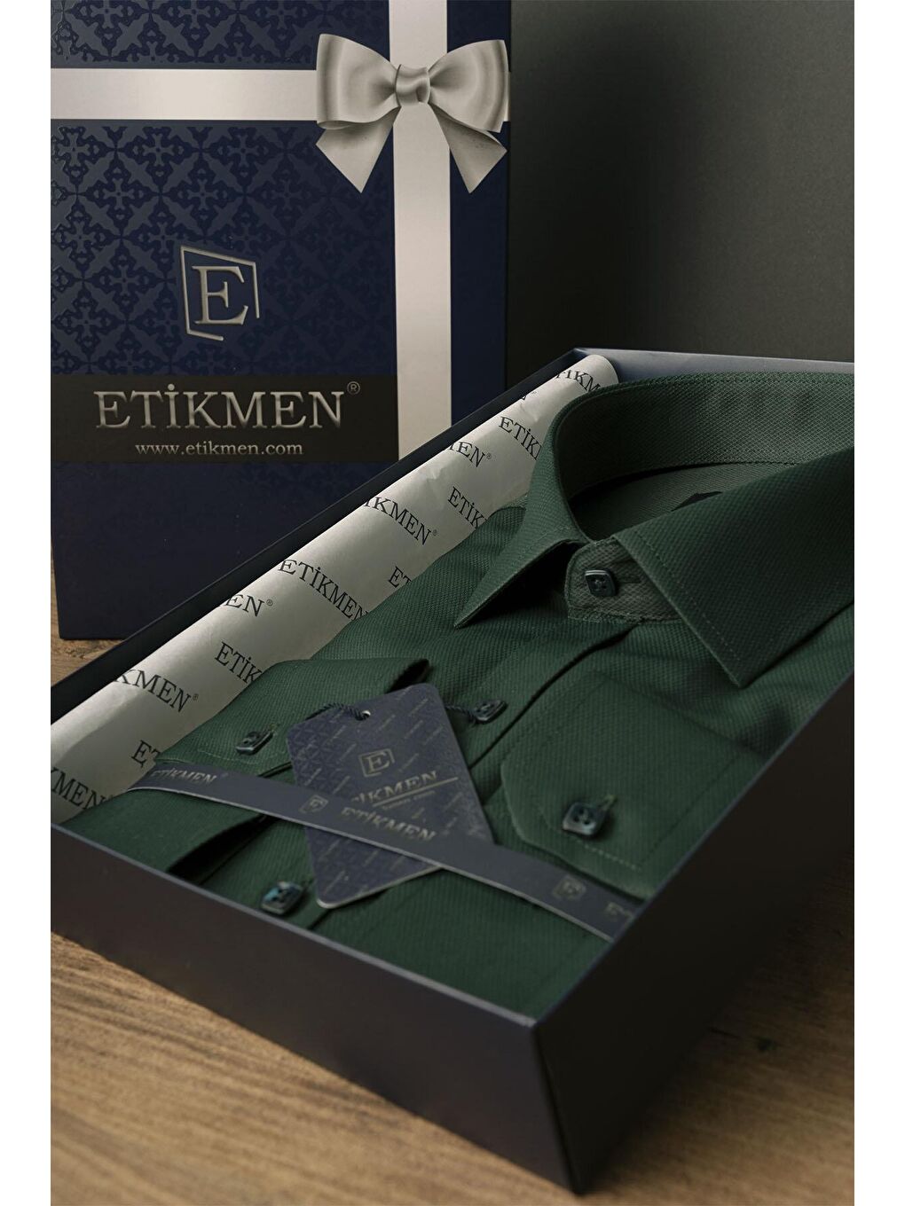 Kına Yeşili Kare Düğmeli Slimfit Erkek Gömlek-6