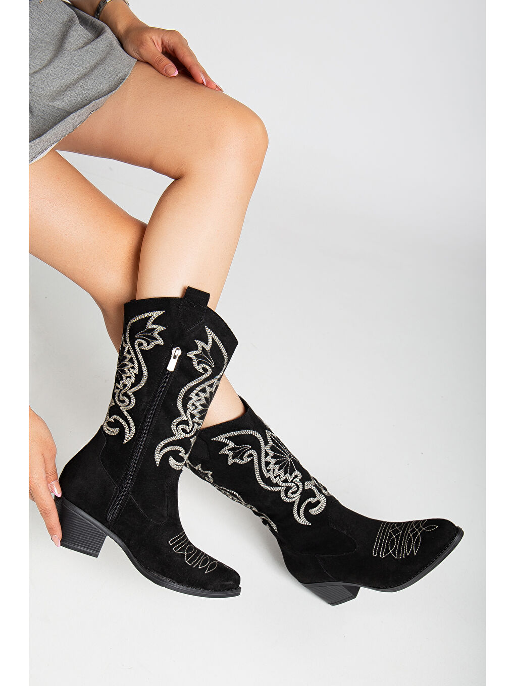 Siyah Kovboy Soğuk Geçirmez Kışlık Kadın Çizme-2