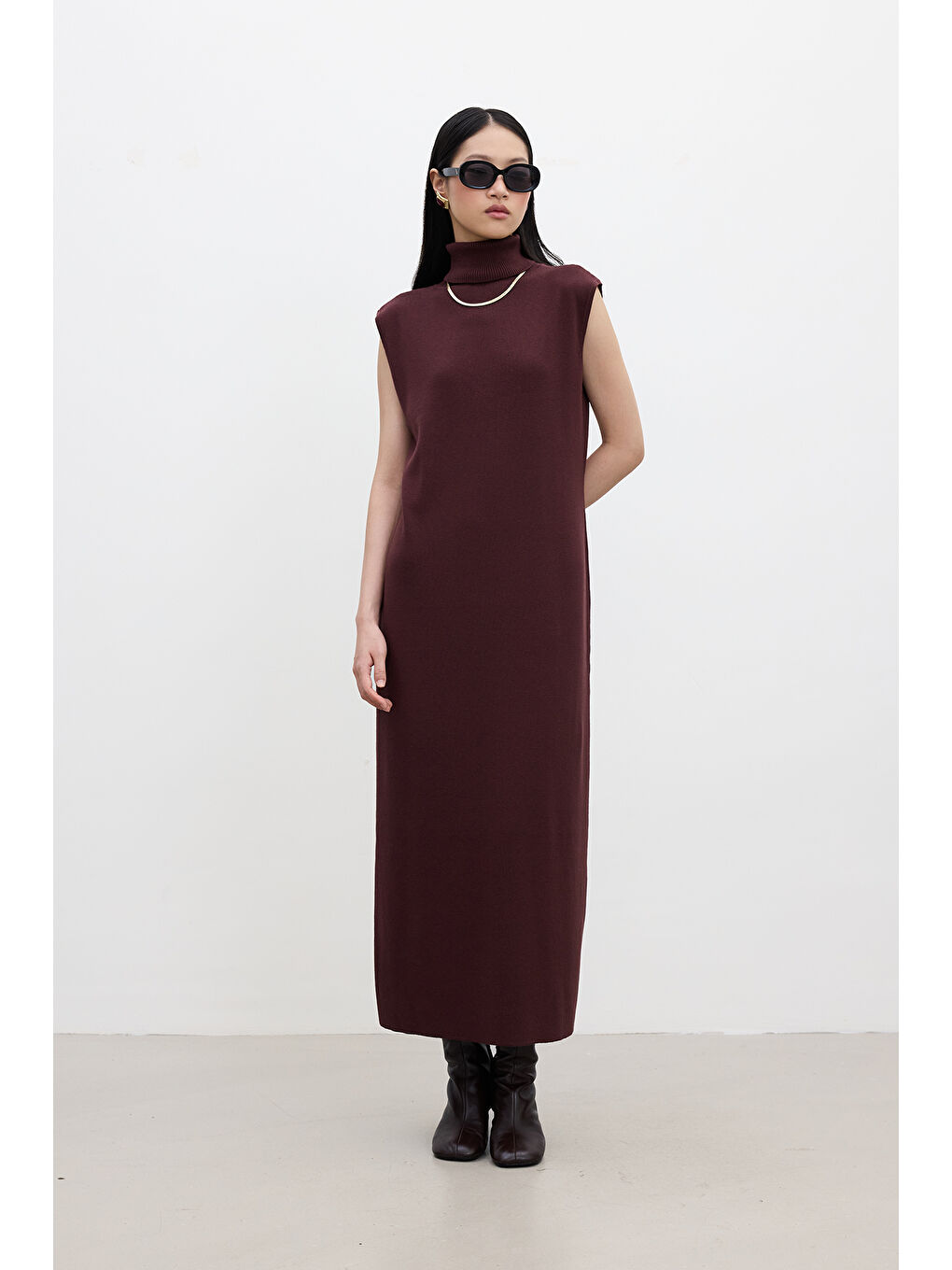 Kolsuz Yüksek Yaka Triko Elbise Bordo
