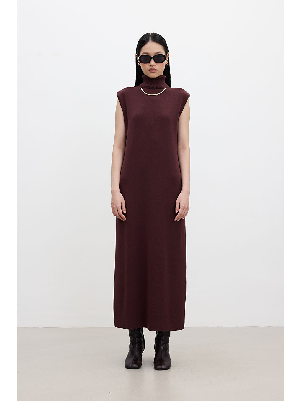 Kolsuz Yüksek Yaka Triko Elbise Bordo-3